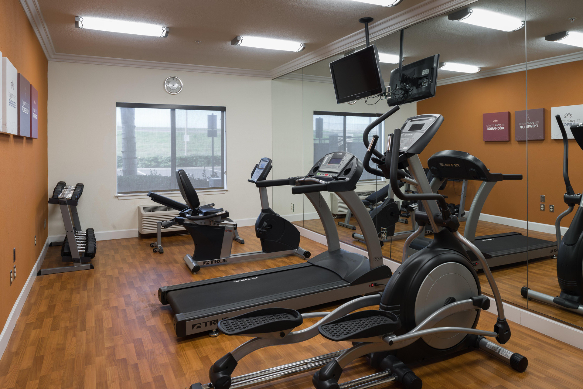 Gimnasio Holiday Inn Express Rocklin - Galleria Area by IHG