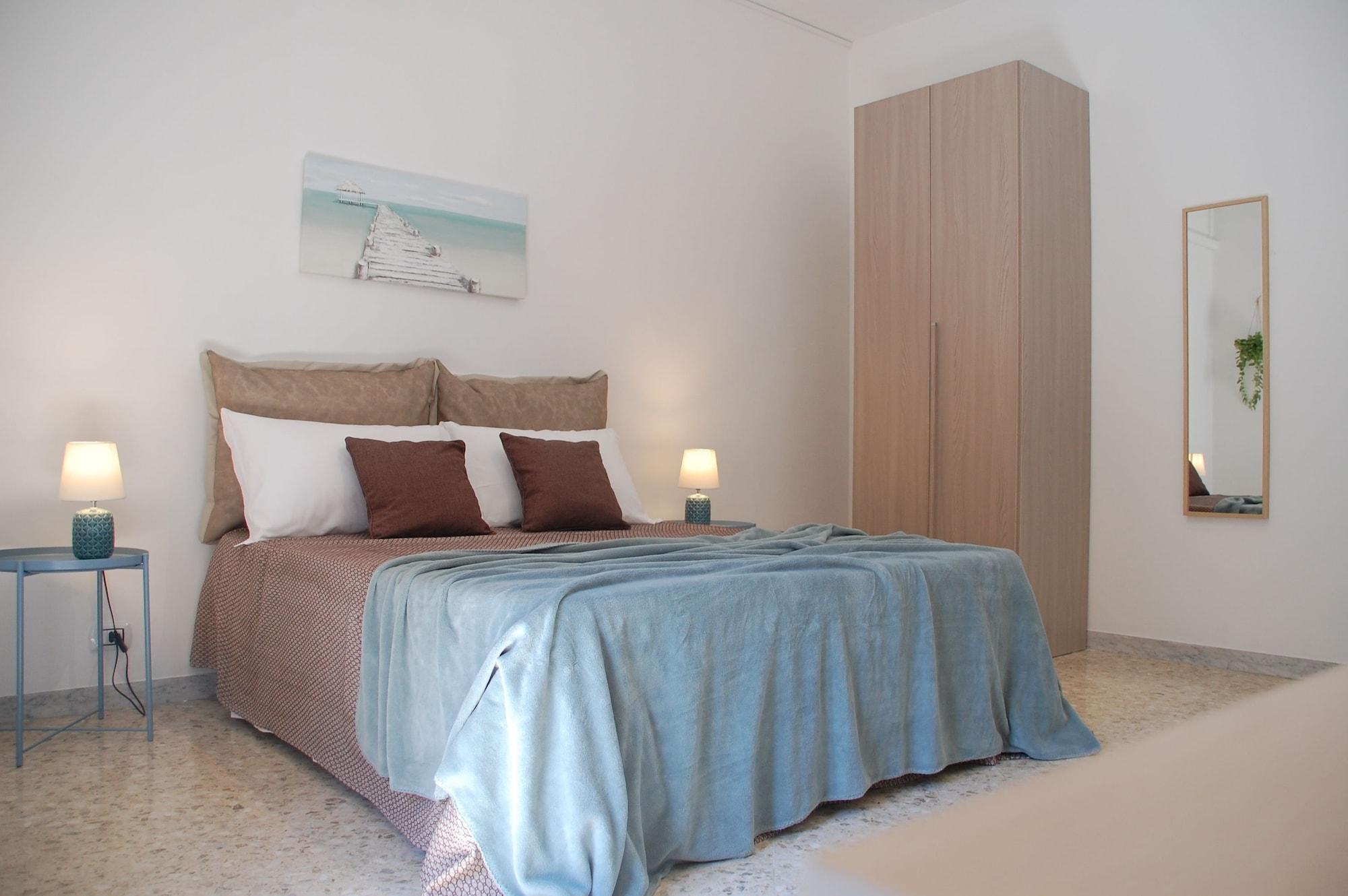 Varios Bari Rooms Central Station