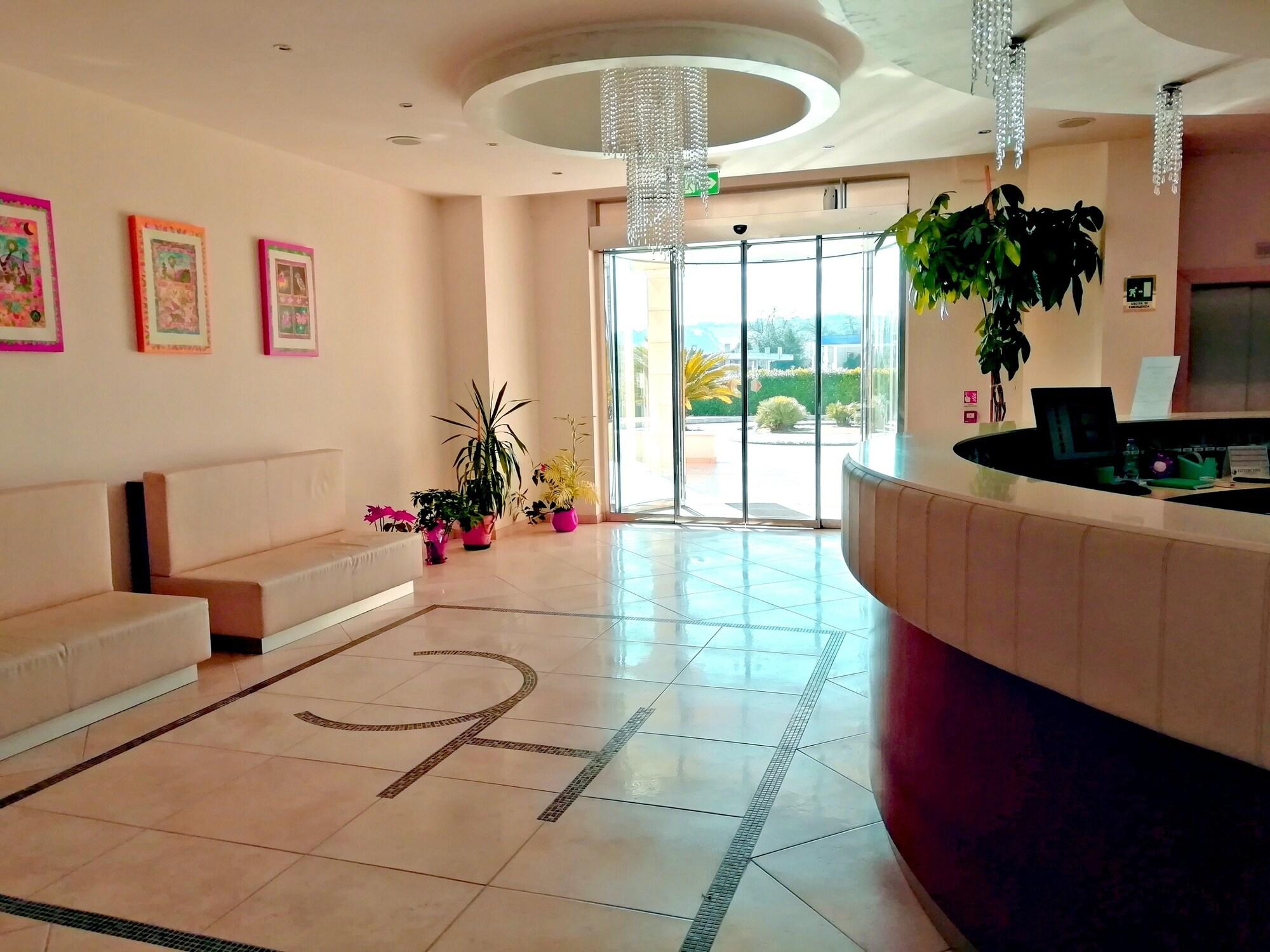 Vista Lobby Hotel Concorde