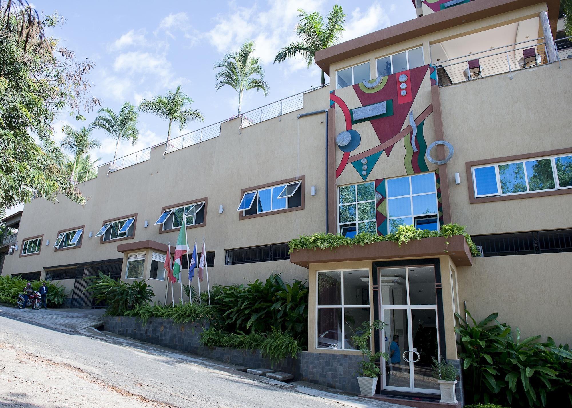 Vista Exterior Kiriri Garden Hotel