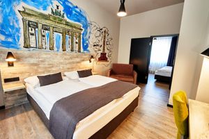 Alojamiento - Urban Home Hotel