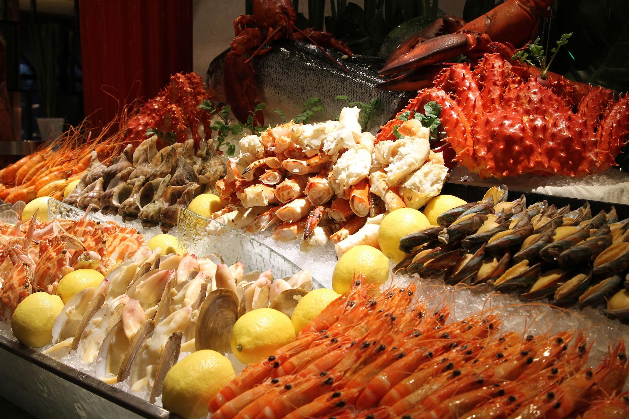 Restaurant Hilton Guanghzou Baiyun, Chinese name - 广州万富希尔顿酒店