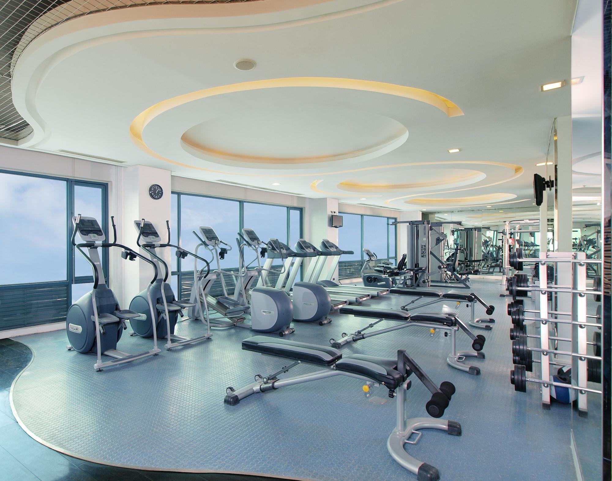 Gimnasio Eastwood Richmonde Hotel