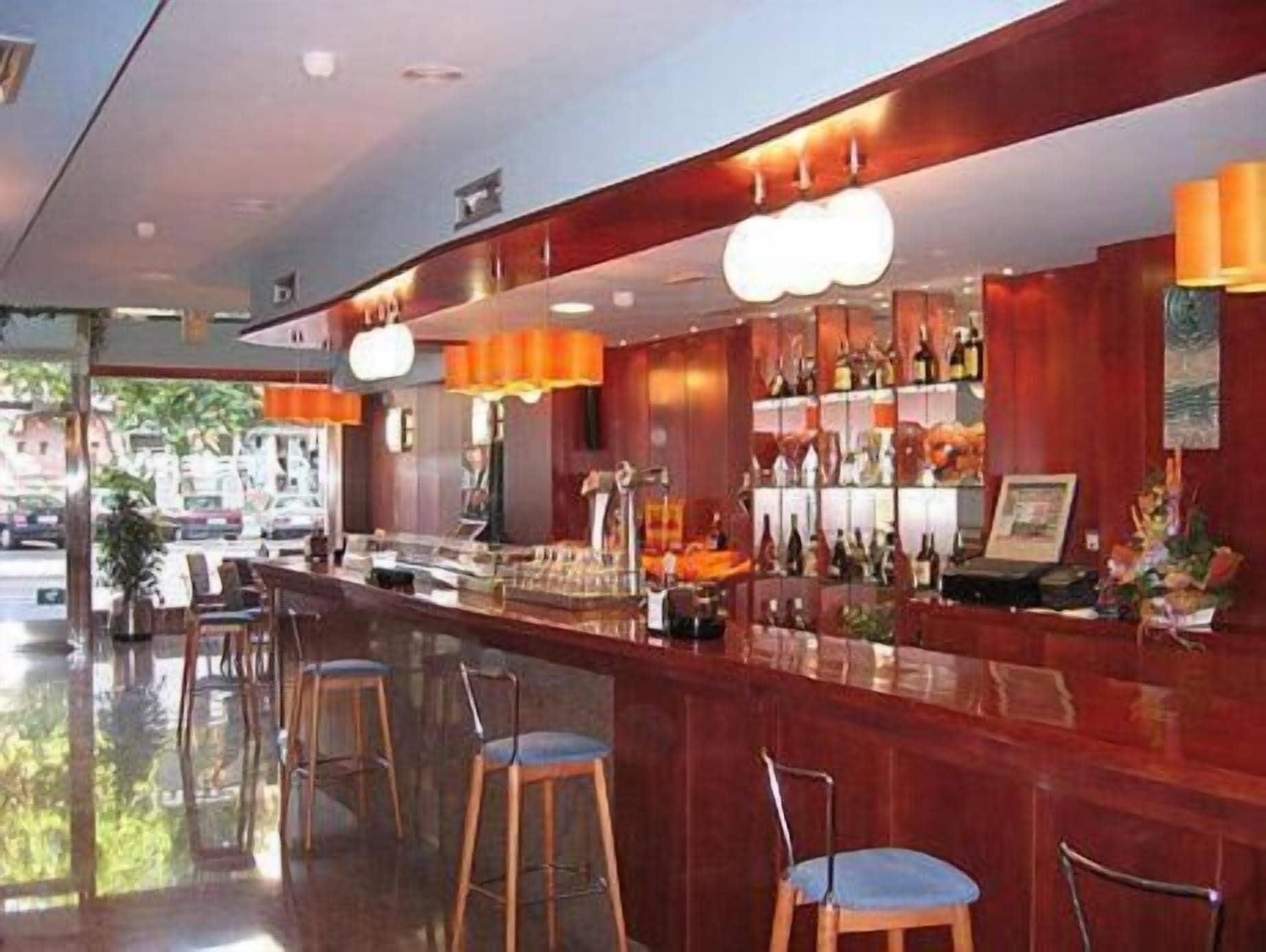 Bar/Salón Hotel Doña Urraca