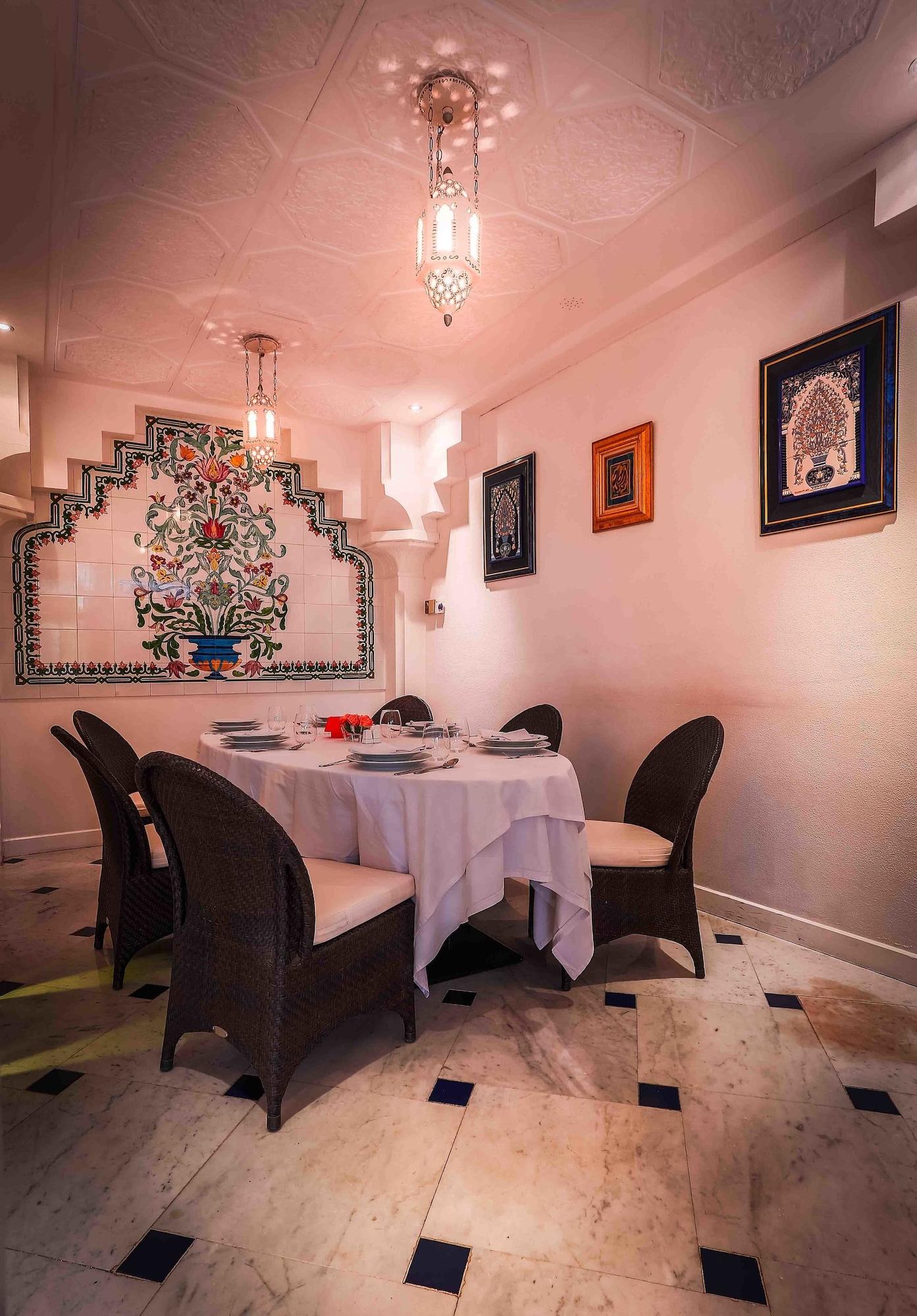 Restaurant Sofitel Algiers Hamma Garden