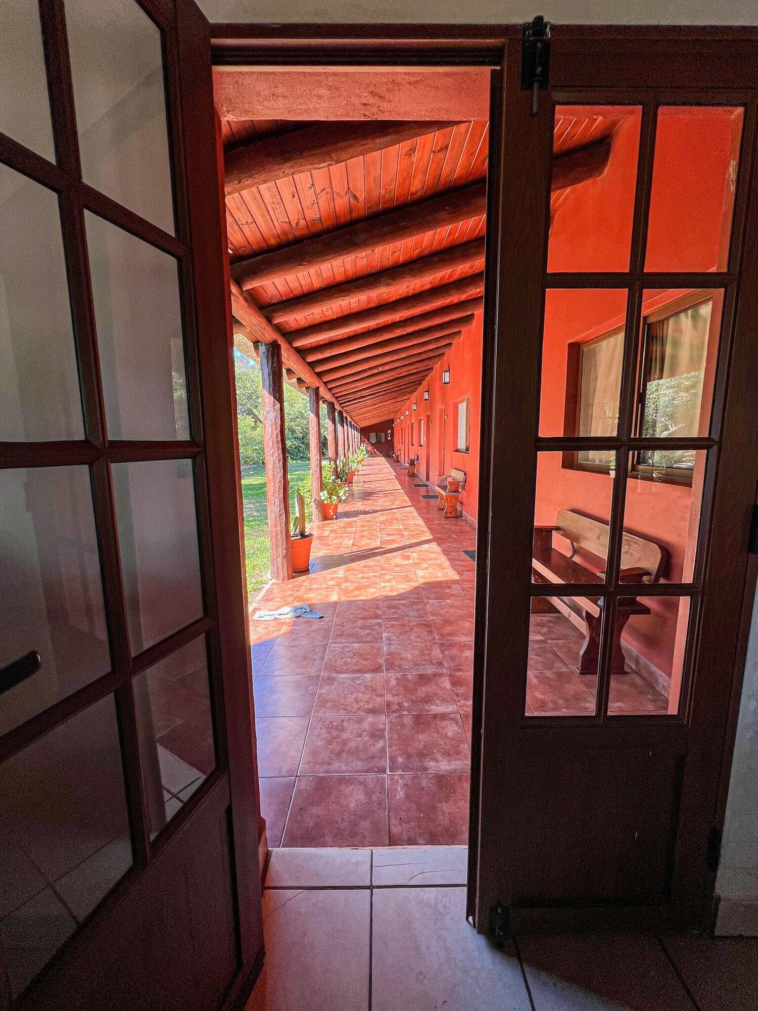 Vista Lobby Posada Che Teindy