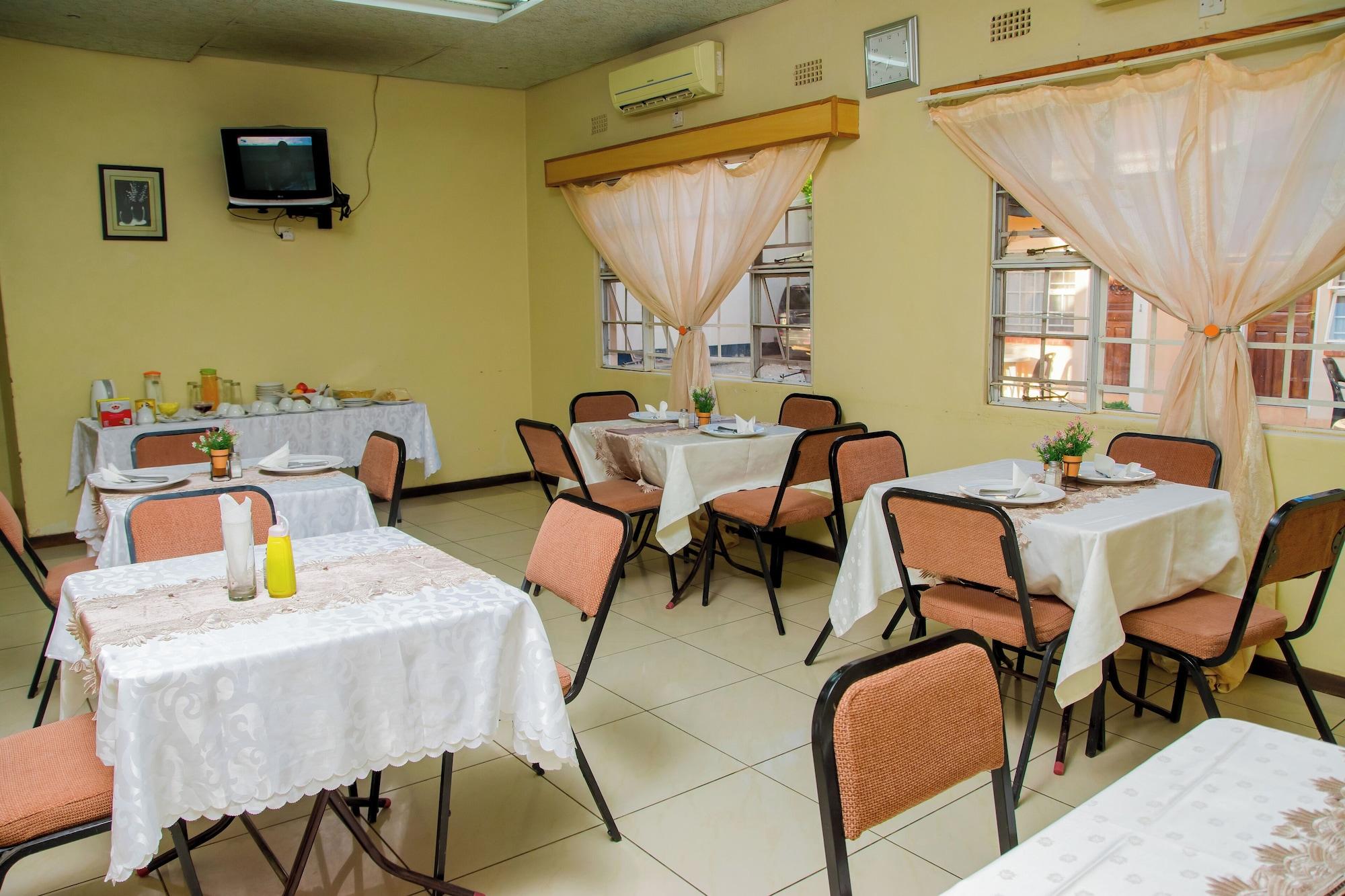 Restaurant Mosi-O-Tunya Executive Lodge
