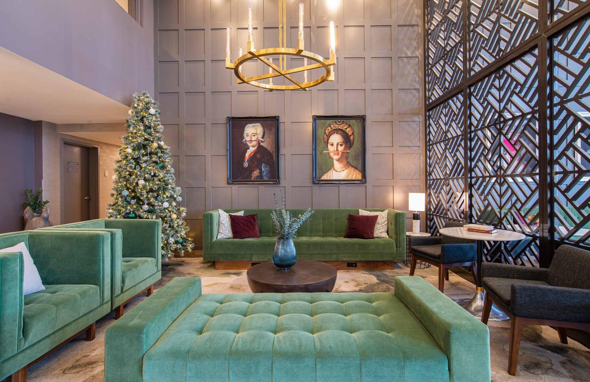 Vista Lobby Sandman Signature Ottawa Airport Hotel