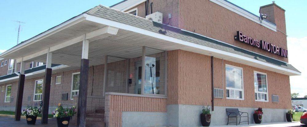 Varios Barons Motor Inn