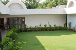 Alojamiento - Gauriyya Tourist Resort