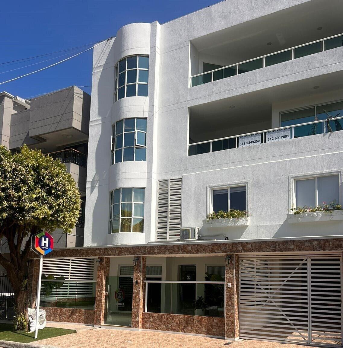 Varios Hotel Zuriel Boutique