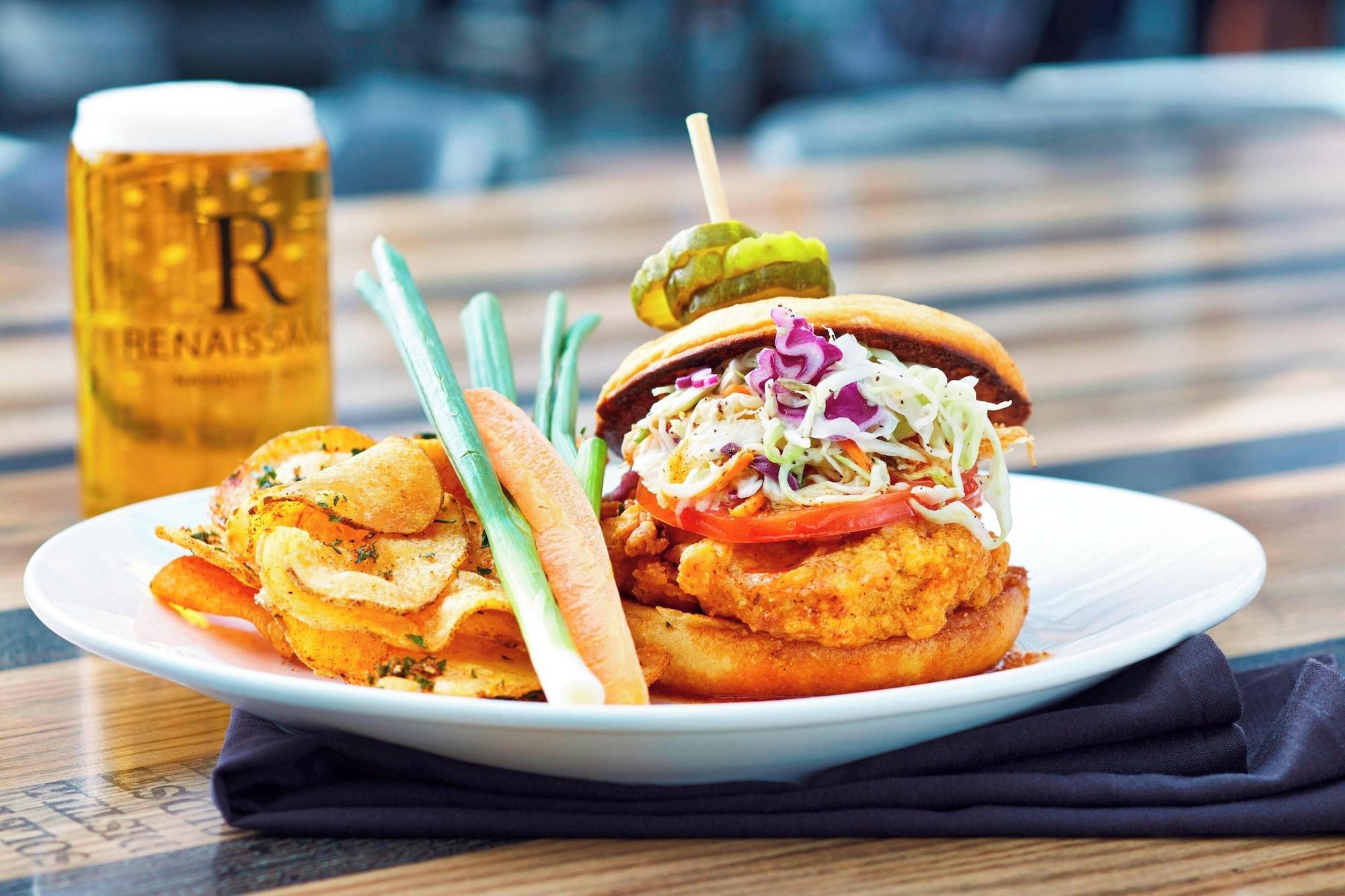 Restaurant Renaissance Nashville Hotel