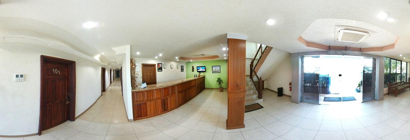 Vista Lobby Brandsville Suites