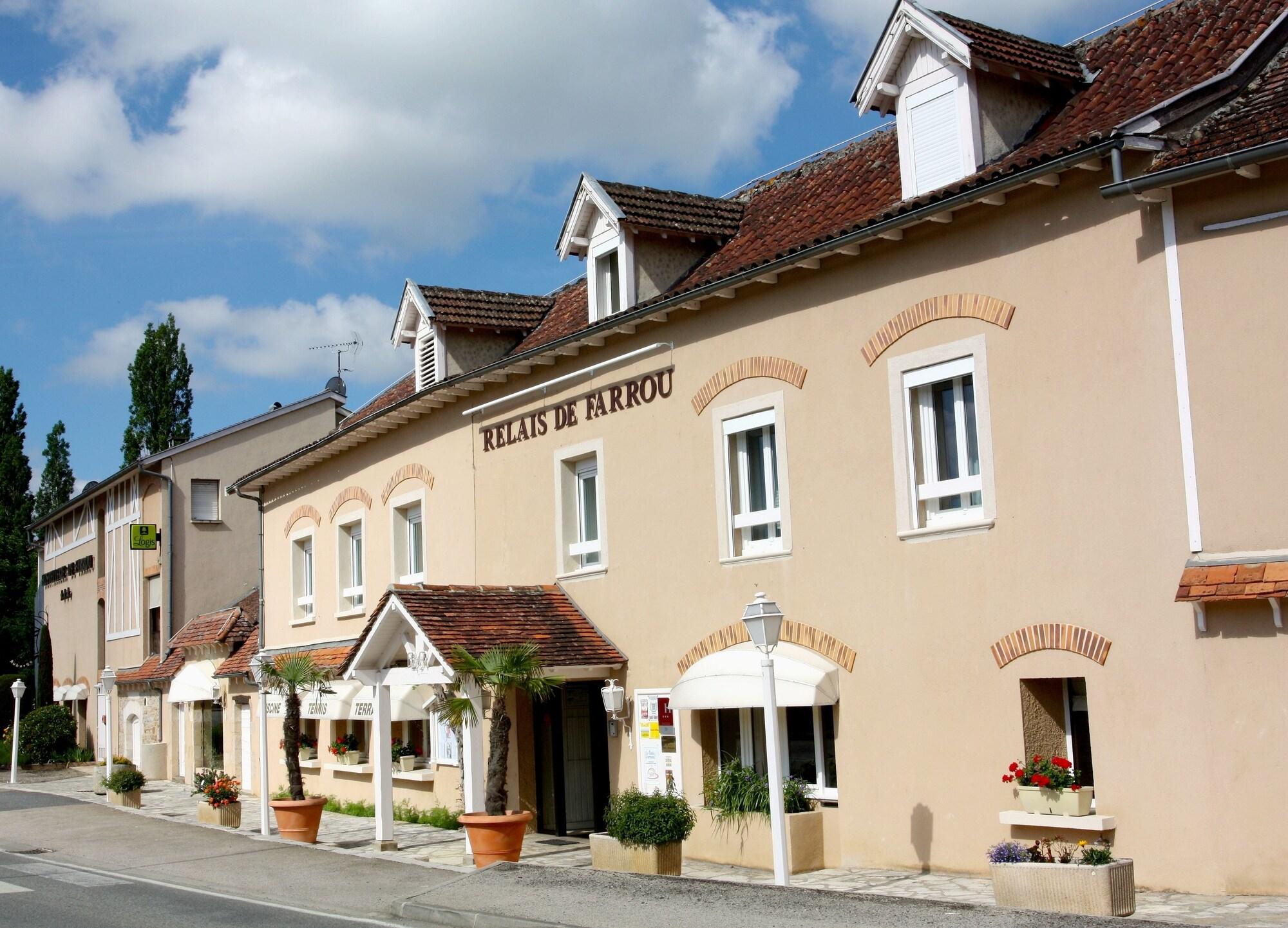 Vista Exterior Hotel Le Relais de Farrou