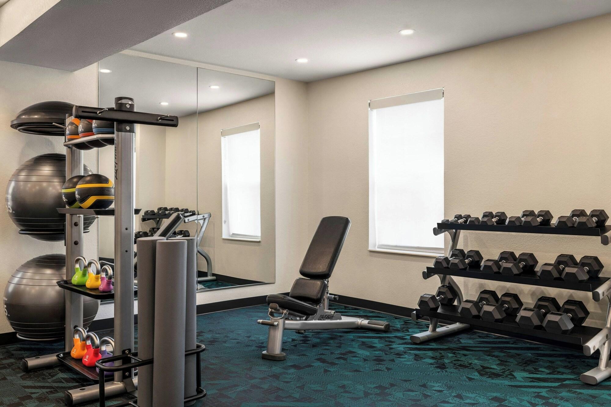 Gimnasio TownePlace Suites by Marriott Fort Meade National Business Park