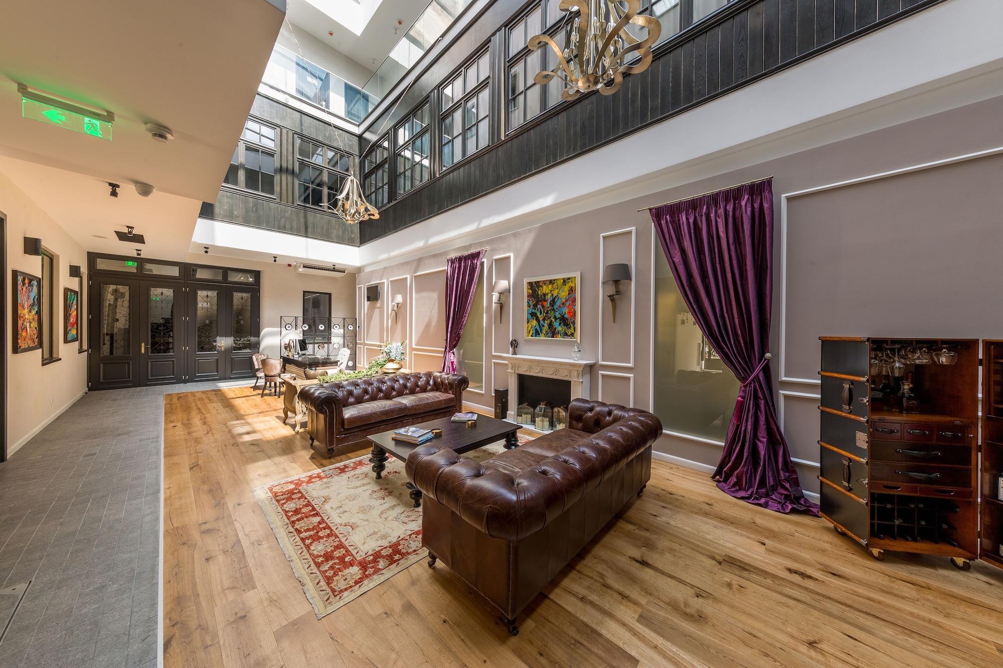 Vista Lobby The Mansion Boutique Hotel
