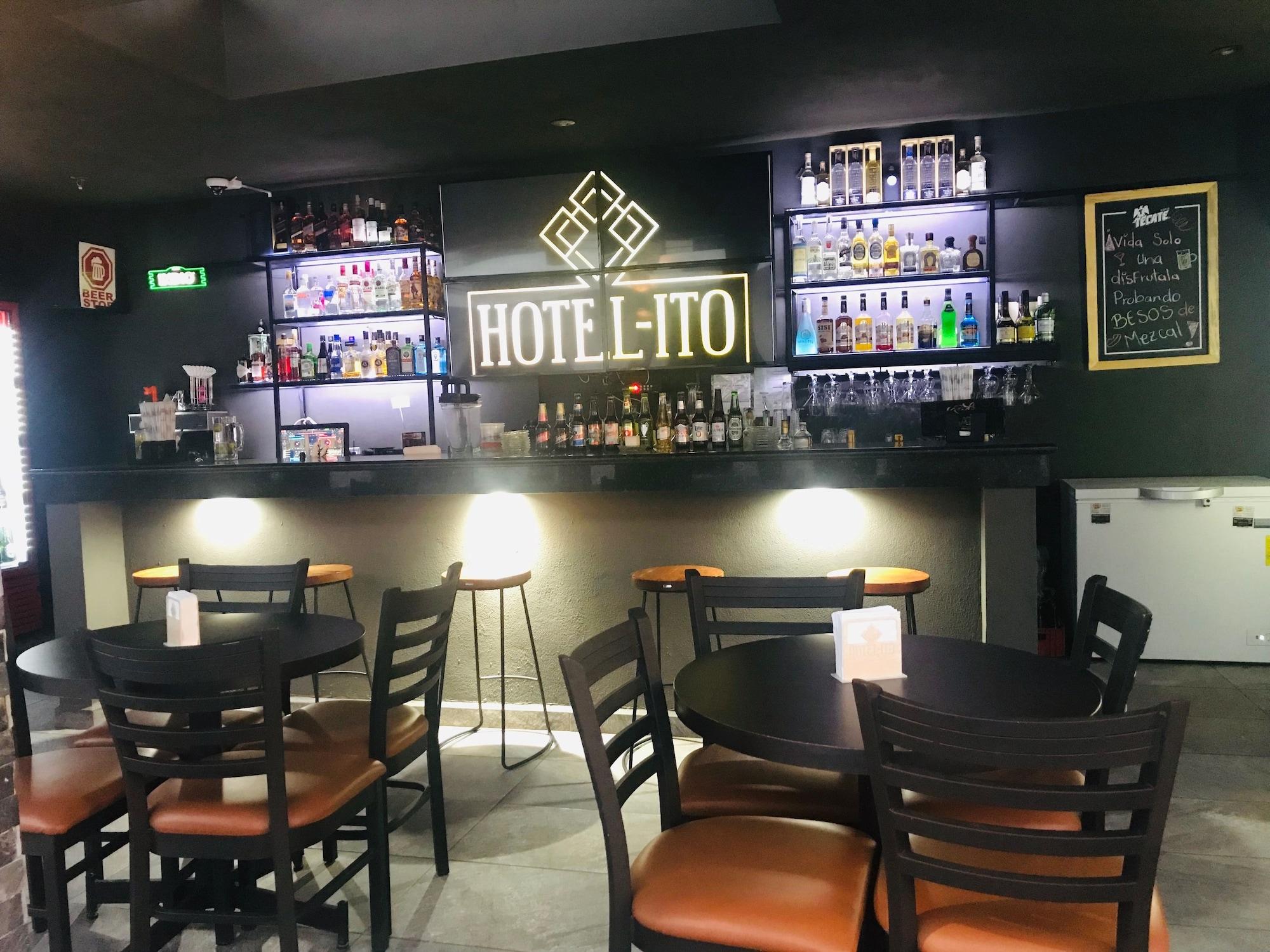 Bar/Salón Hotel Serenna