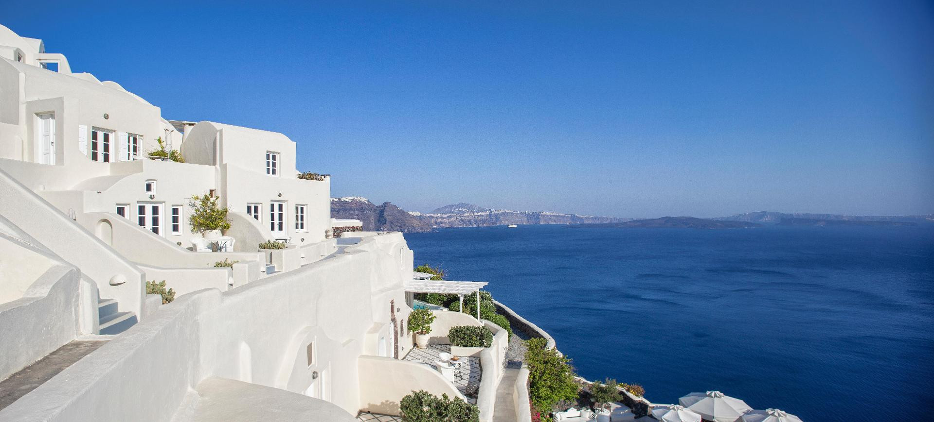 Vista Lobby Canaves Oia Suites
