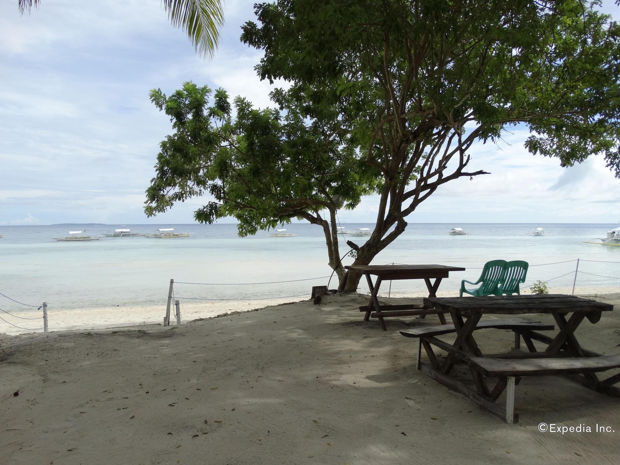 Playa Whites and Greens Beach Resort