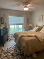 Alquiler Vacacional - A Beautiful Home—mins to beach!