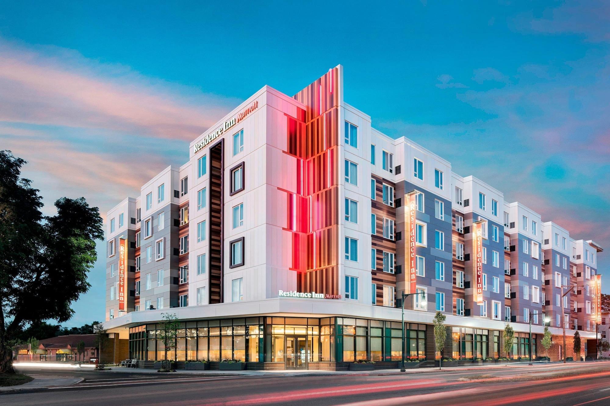 Vista Exterior Residence Inn by Marriott Boston Watertown