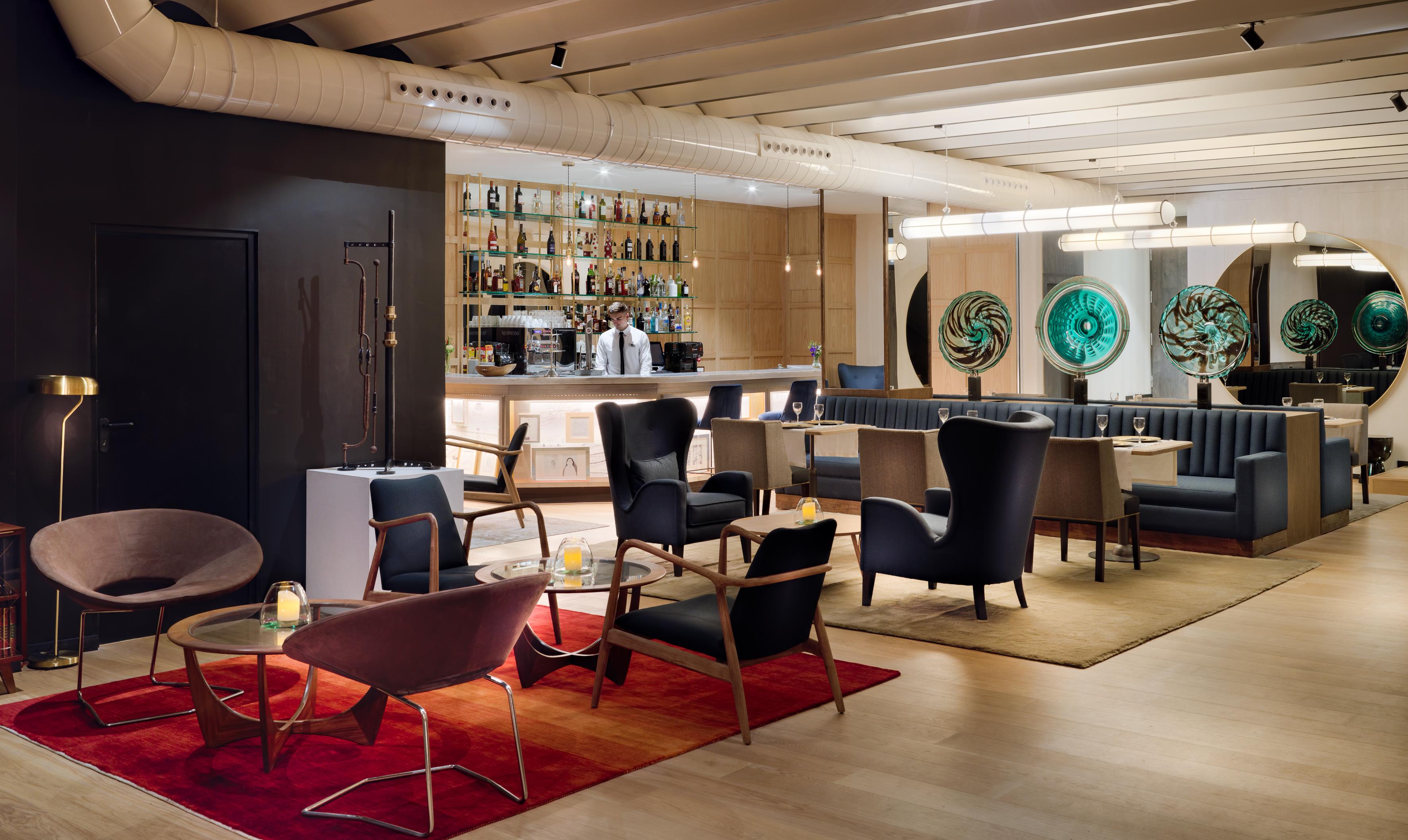 Bar/Salón H10 Puerta de Alcalá 4* Sup