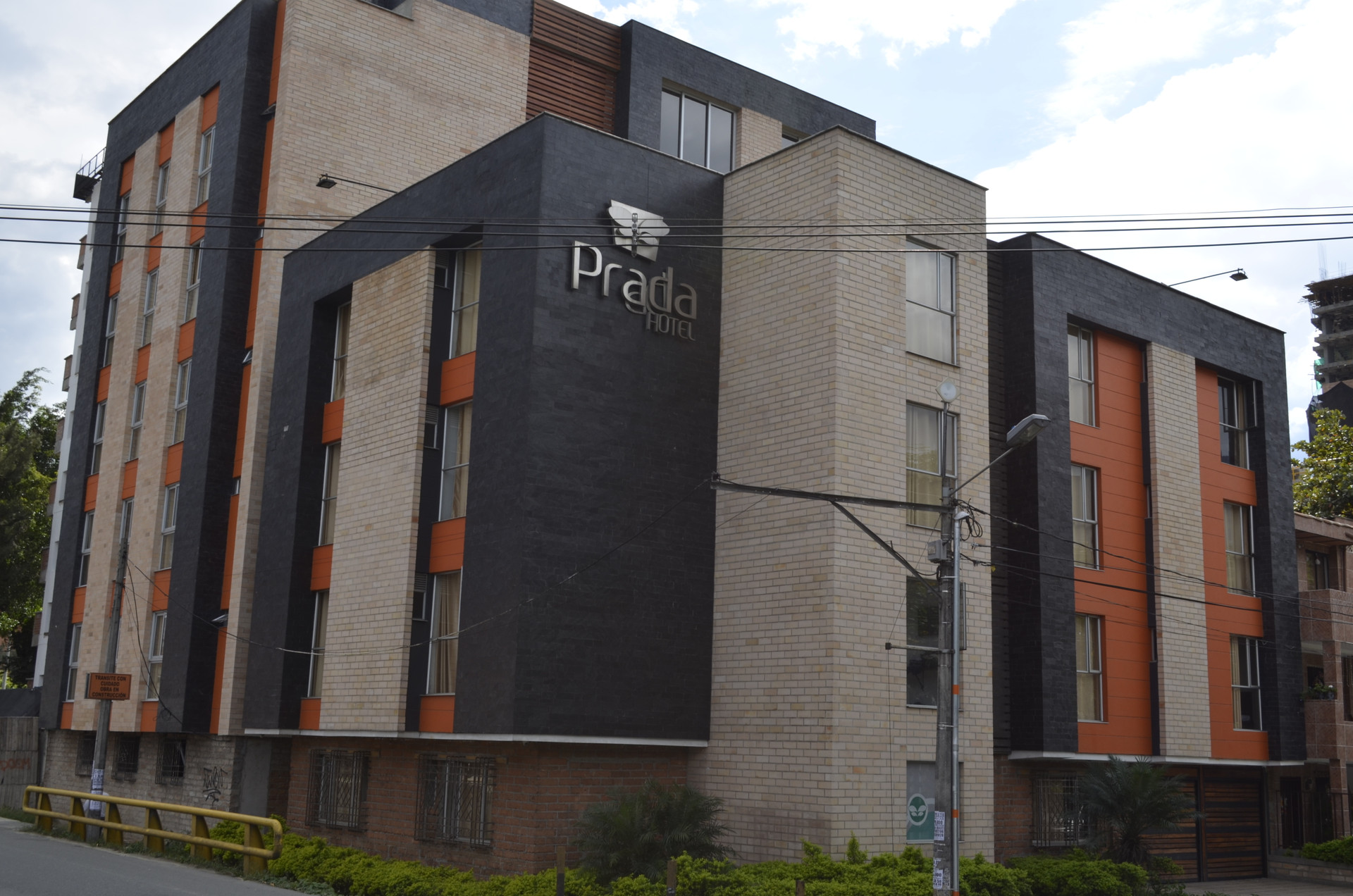 Vista Exterior Hotel Prada SAS