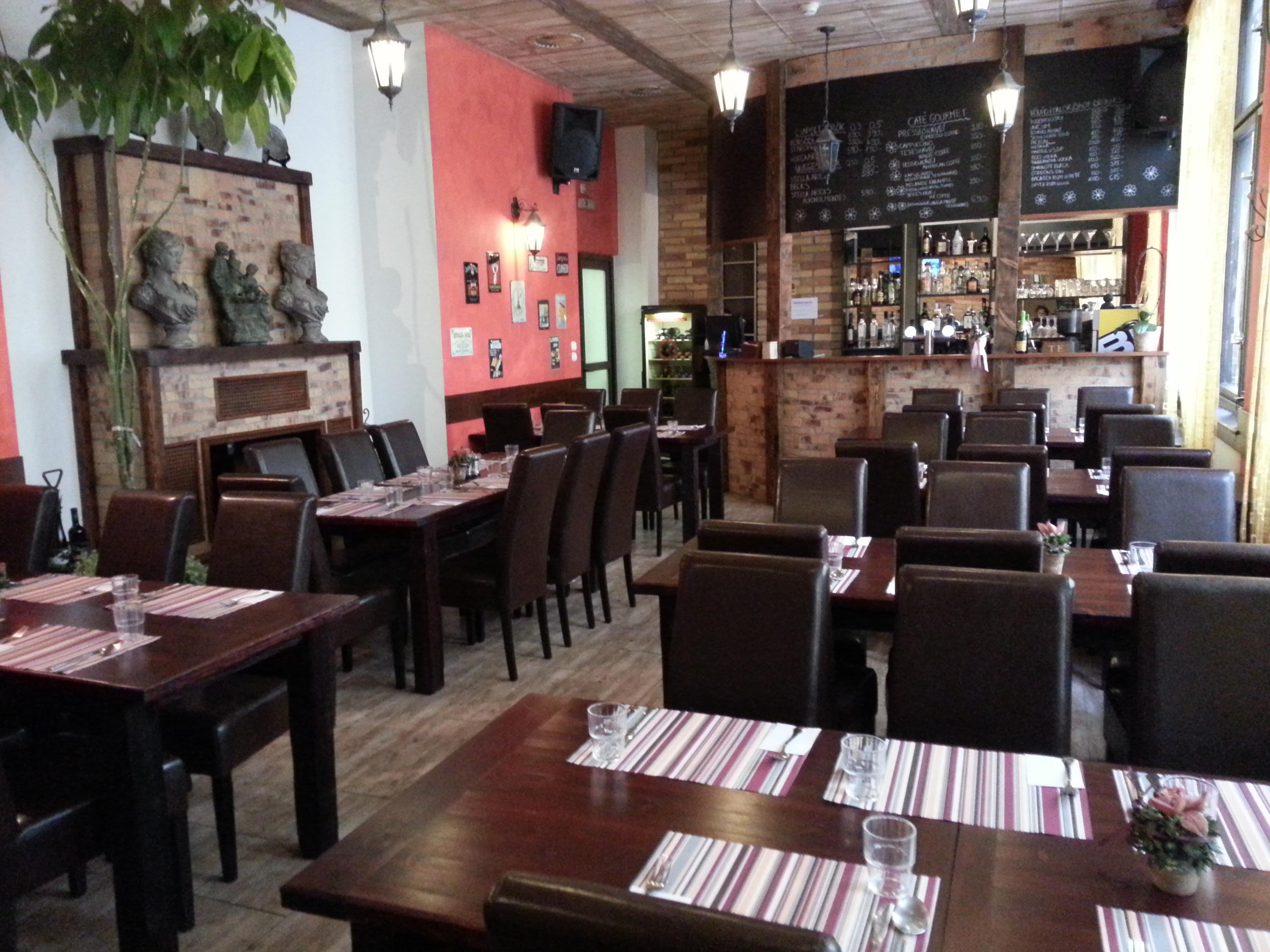 Restaurant Equity Point Budapest - Hostel