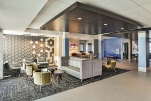 Alojamiento - Holiday Inn Express & Suites Nashville Metrocenter Downtown by IHG
