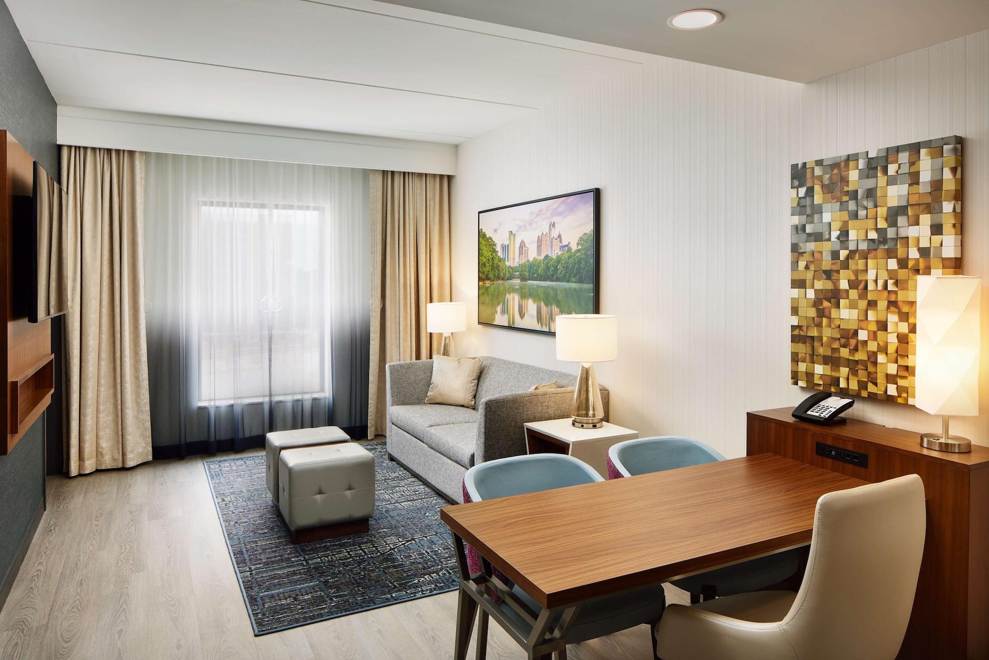 Habitación Embassy Suites by Hilton Atlanta Airport North