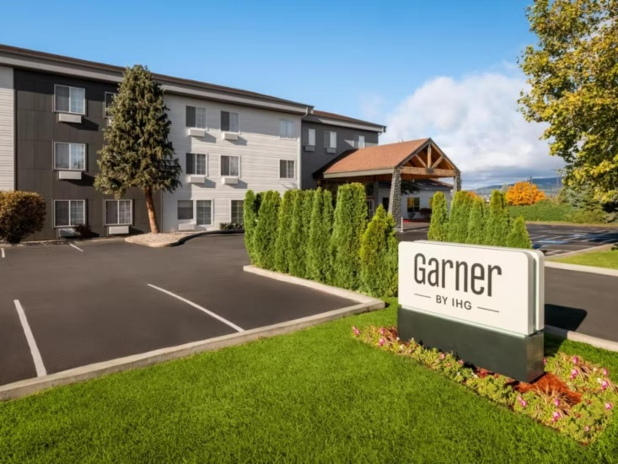 Vista Exterior Garner Hotel Liberty Lake by IHG