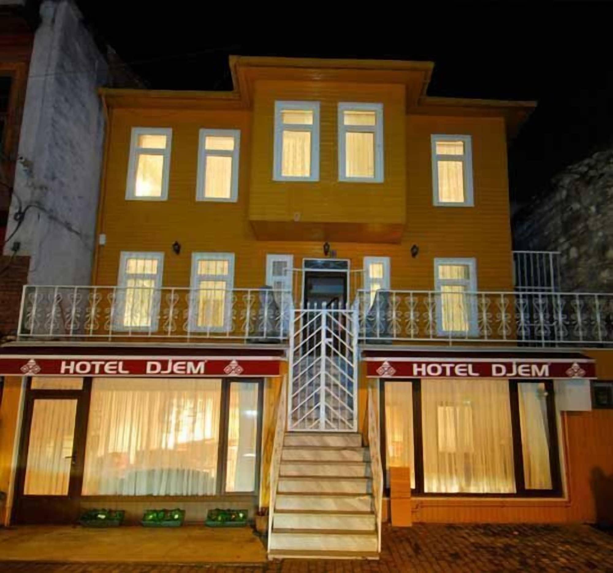 Varios Hotel Djem