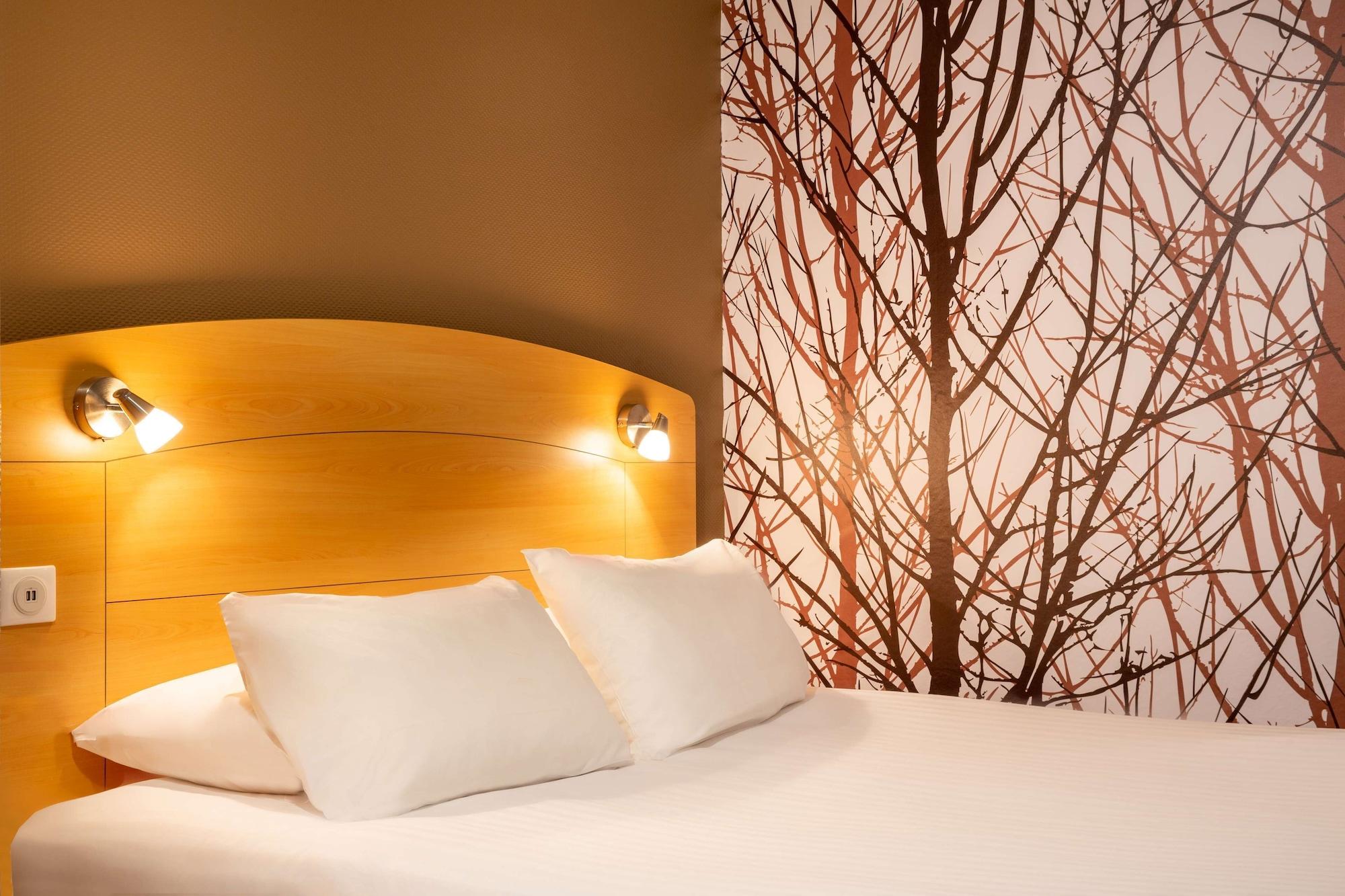Varios Sure Hotel by Best Western Plaisir