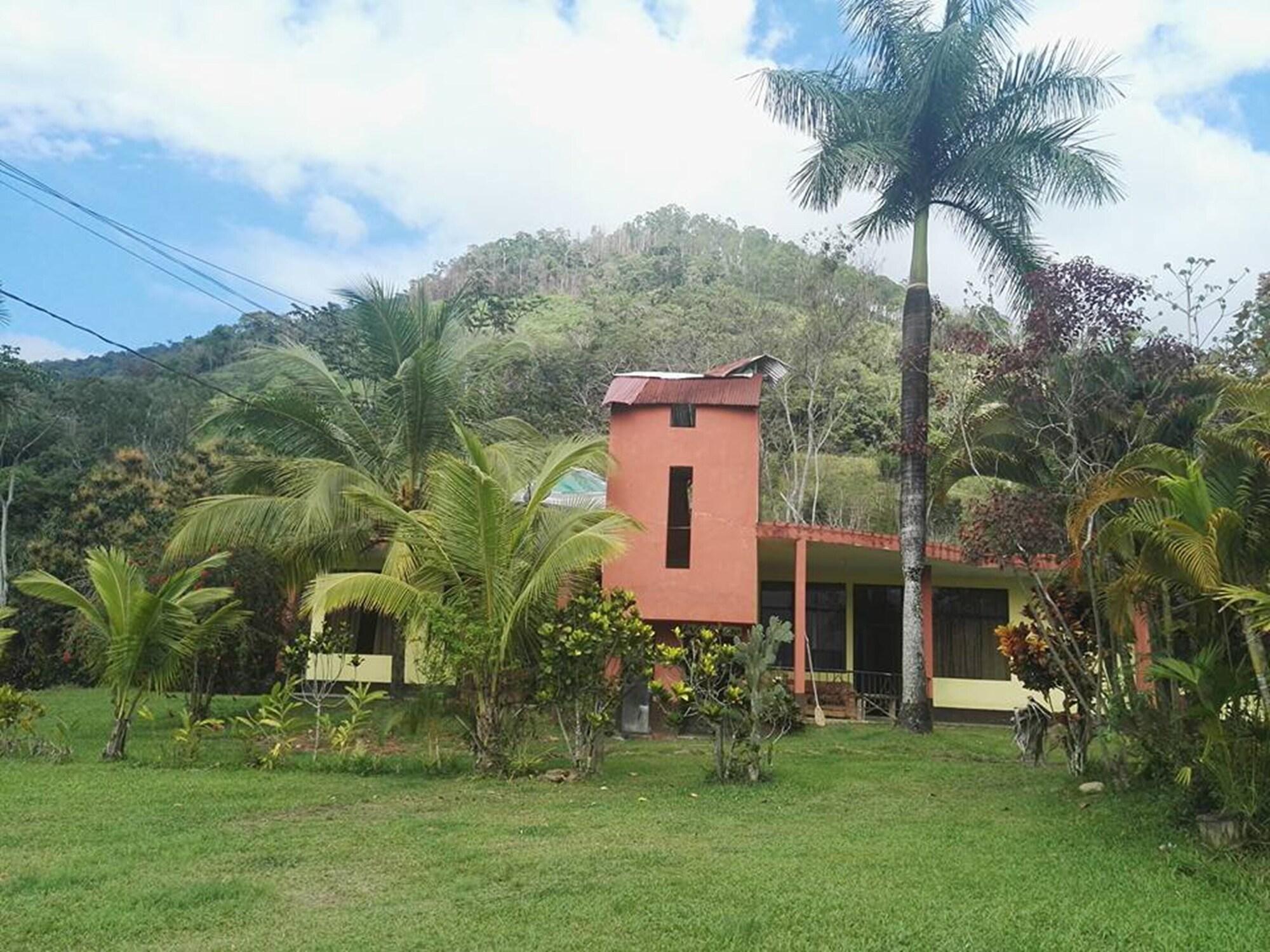 Varios Hotel Paraiso Inn