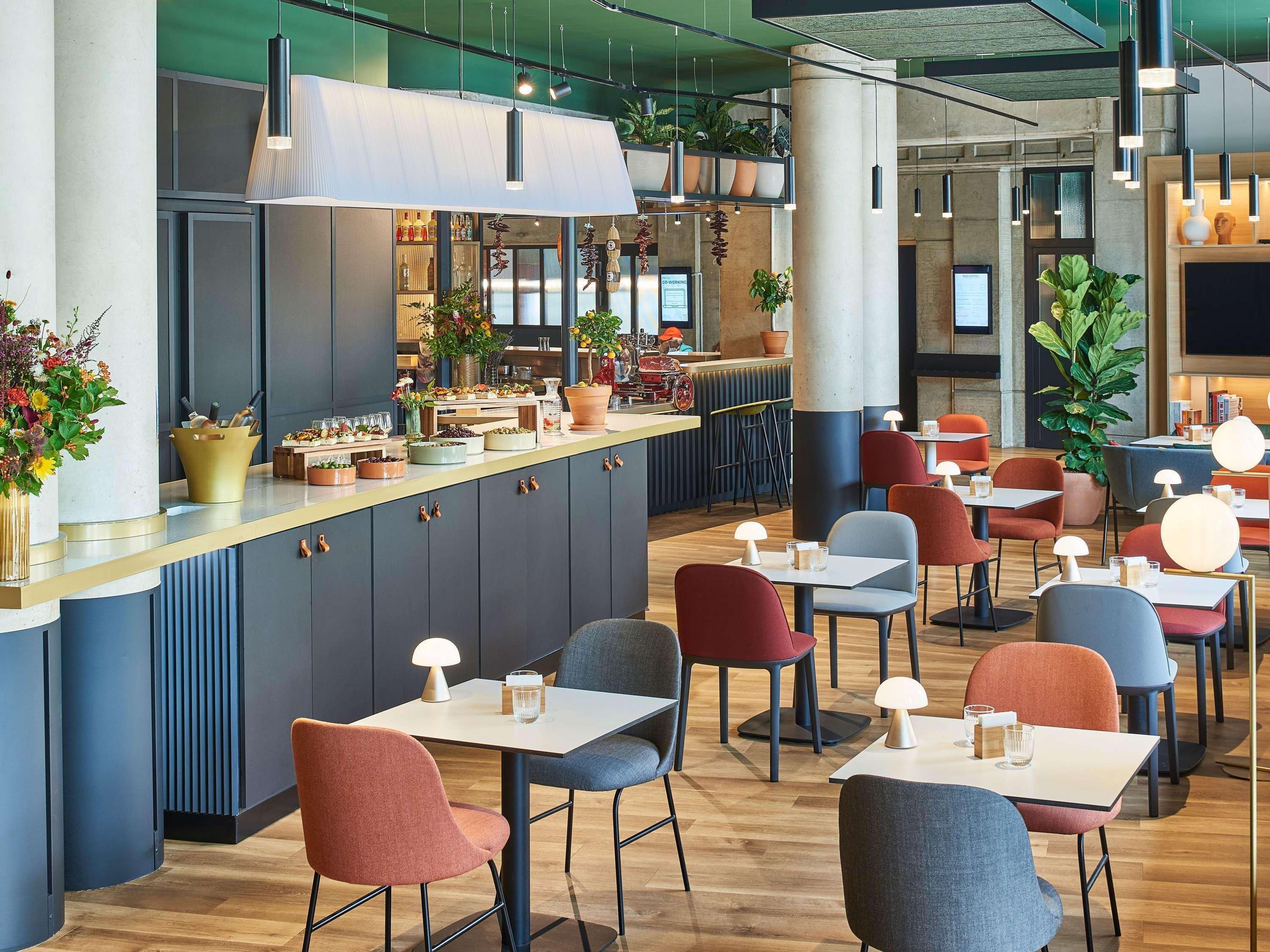 Bar/Salón Novotel Paris Gare De Lyon