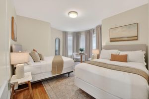 Renta temporal - Open 3BR Boston near train + yard+ parking