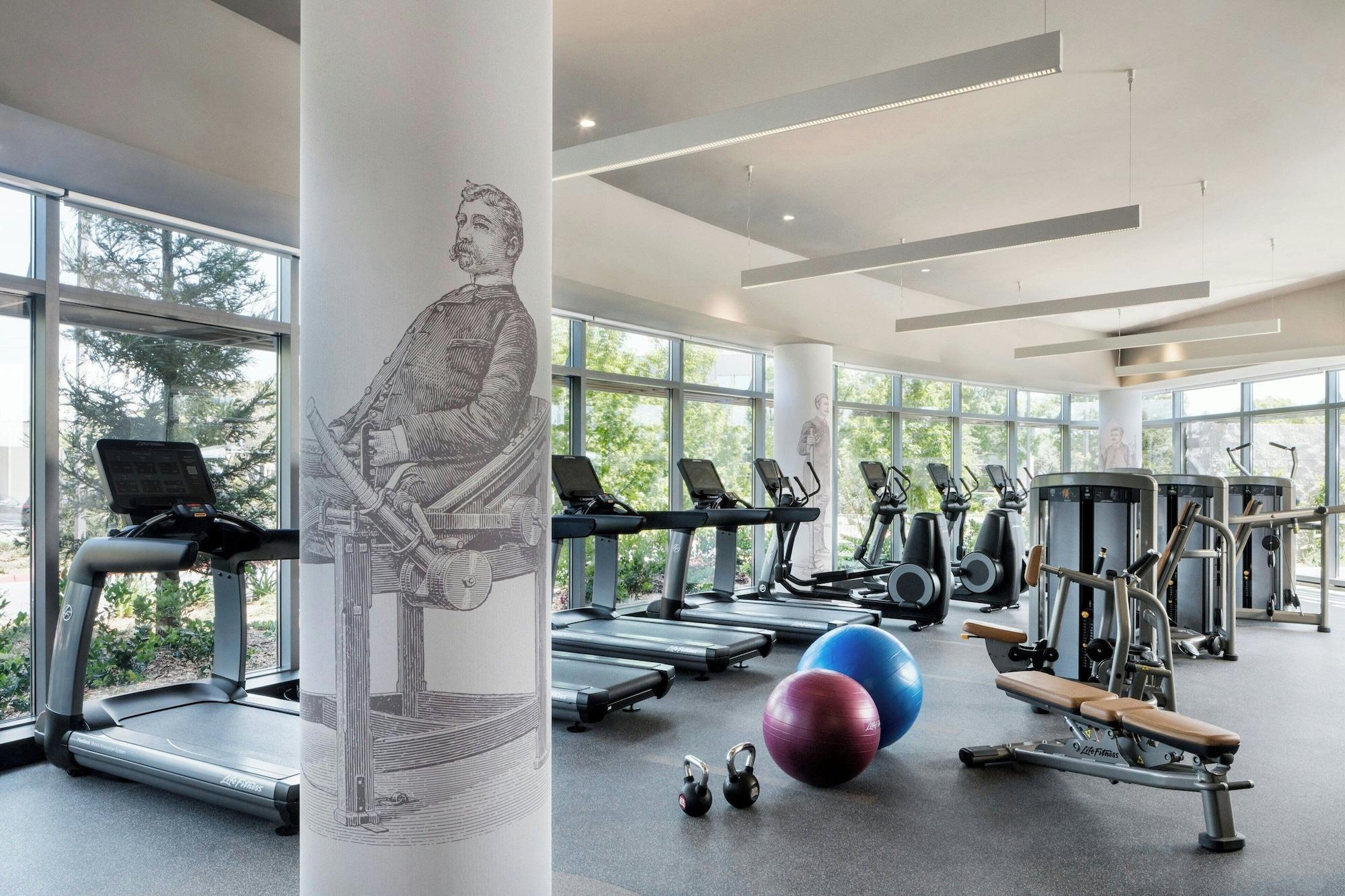 Gimnasio Hotel Nia, Autograph Collection