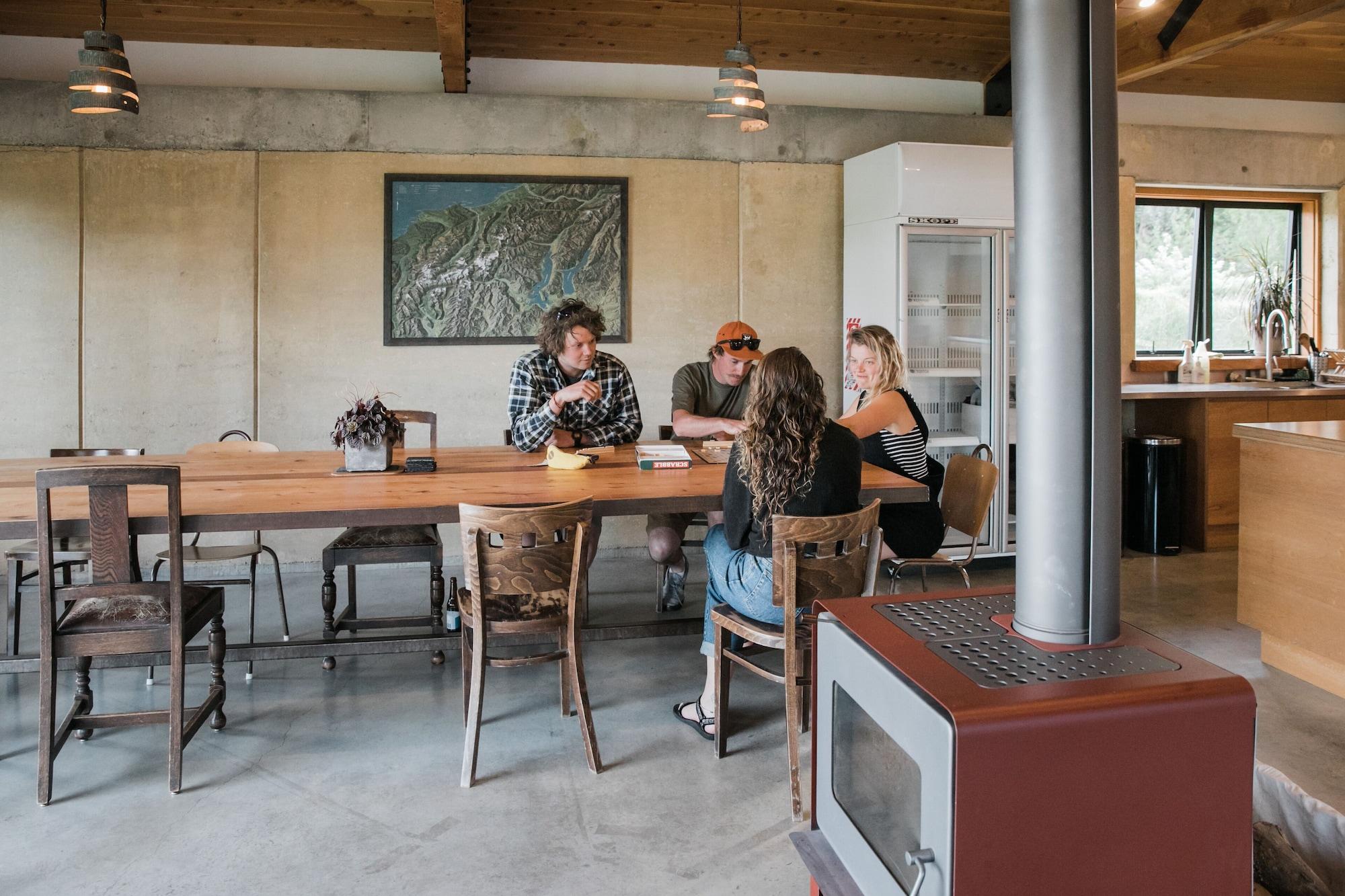 Restaurant Oasis Yurt Lodge