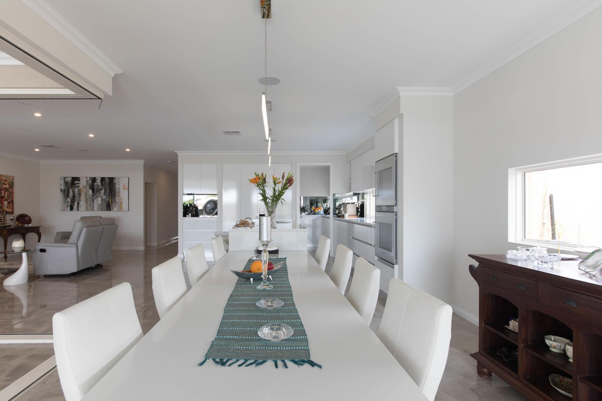 Restaurant Epsom on Swan B&B - Adults Only