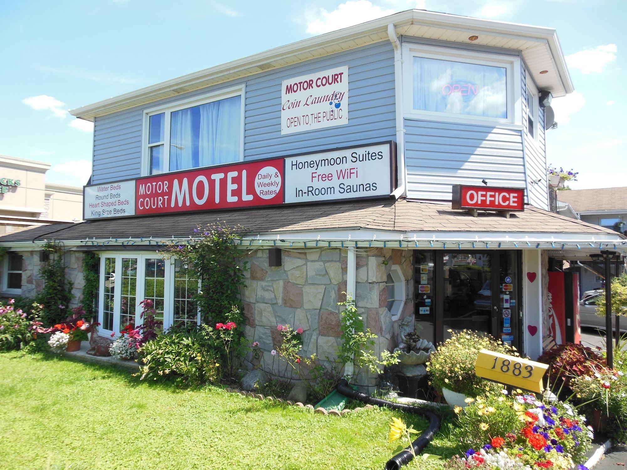 Varios Motor court Motel
