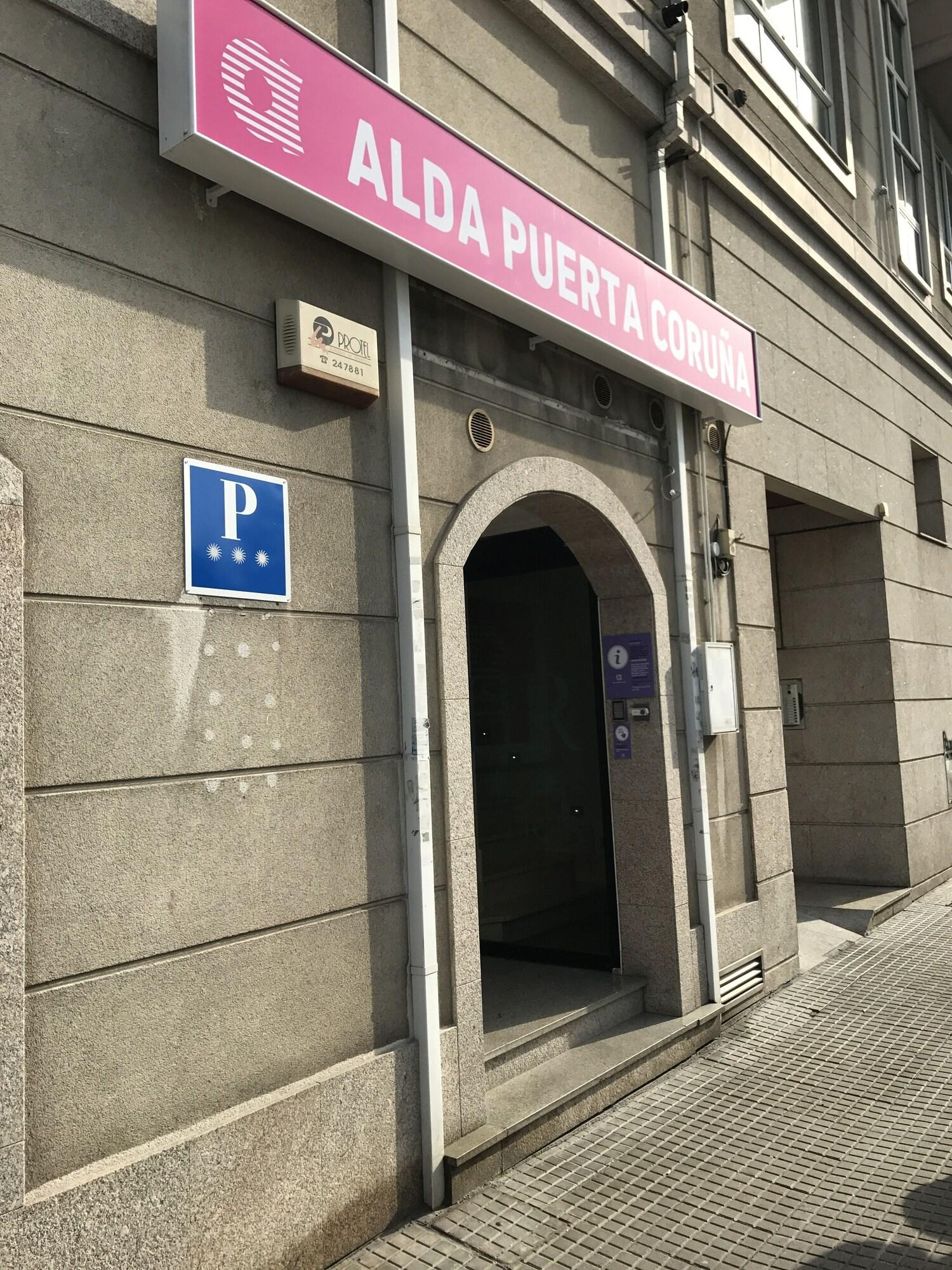 Vista Exterior Hostal Alda Puerta Coruña
