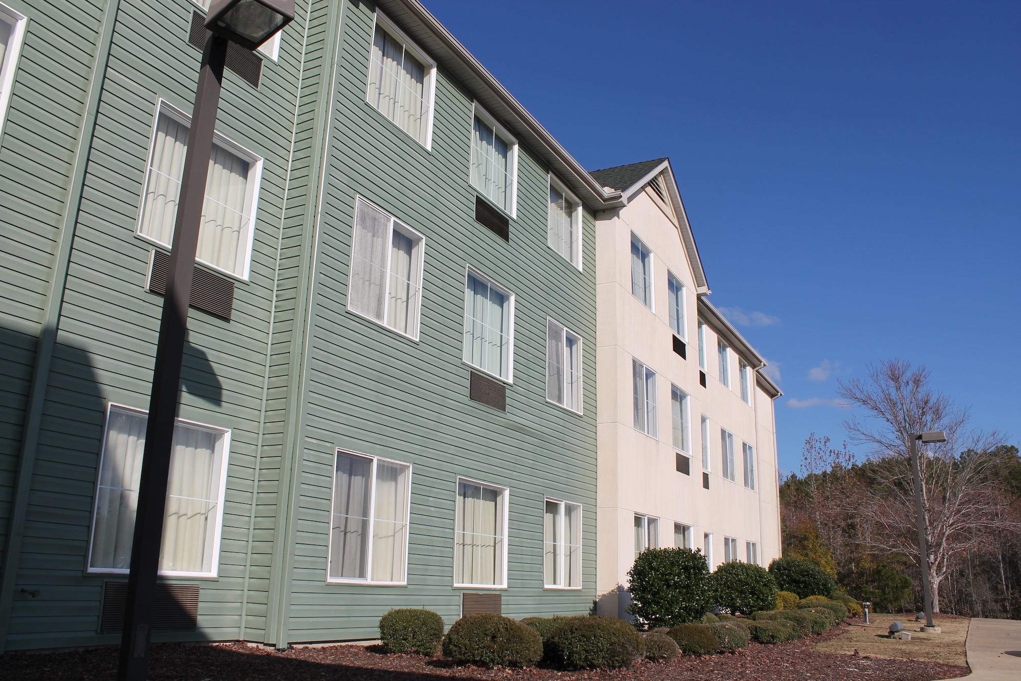 Vista Exterior Greystone Inn and Suites