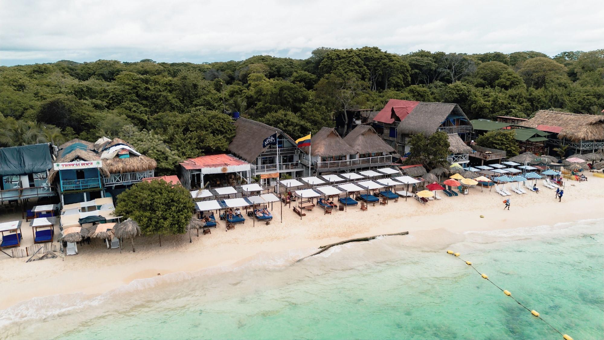 Varios NENA BEACH CLUB & HOTEL