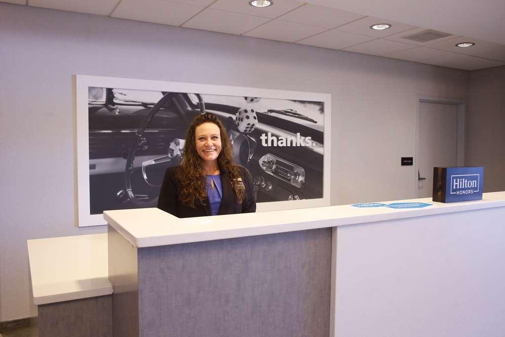 Vista Exterior Hampton Inn & Suites Forest City