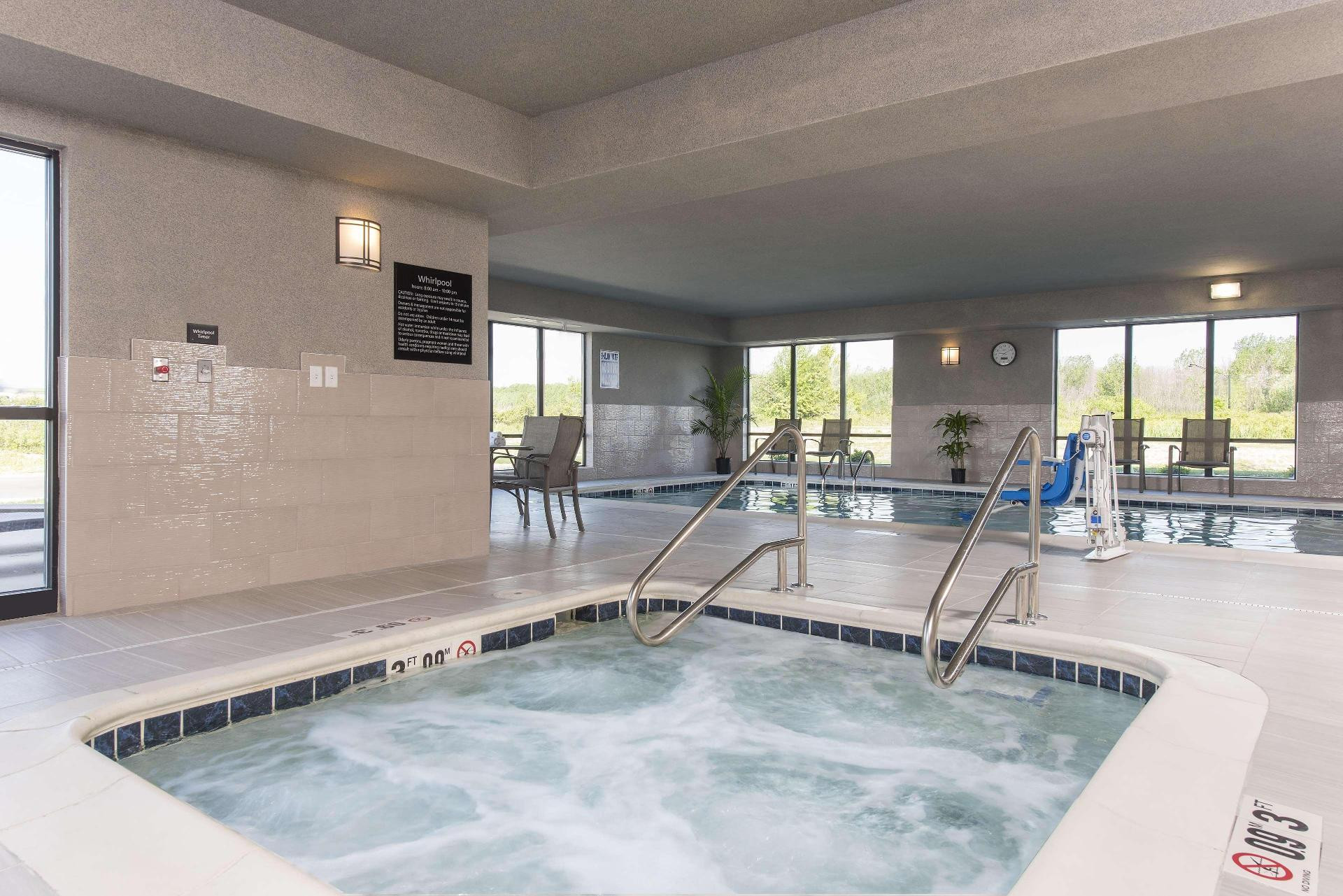 Vista Piscina Hampton Inn & Suites Michigan City