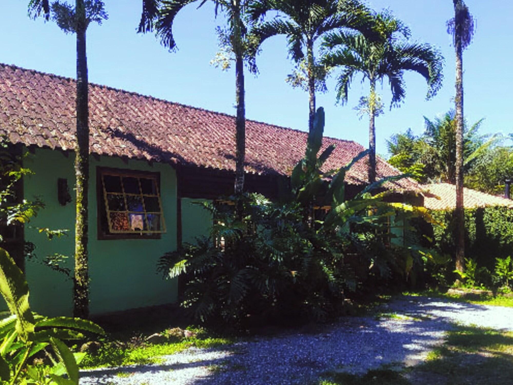 Vista Exterior Gaia Gardens Pousada