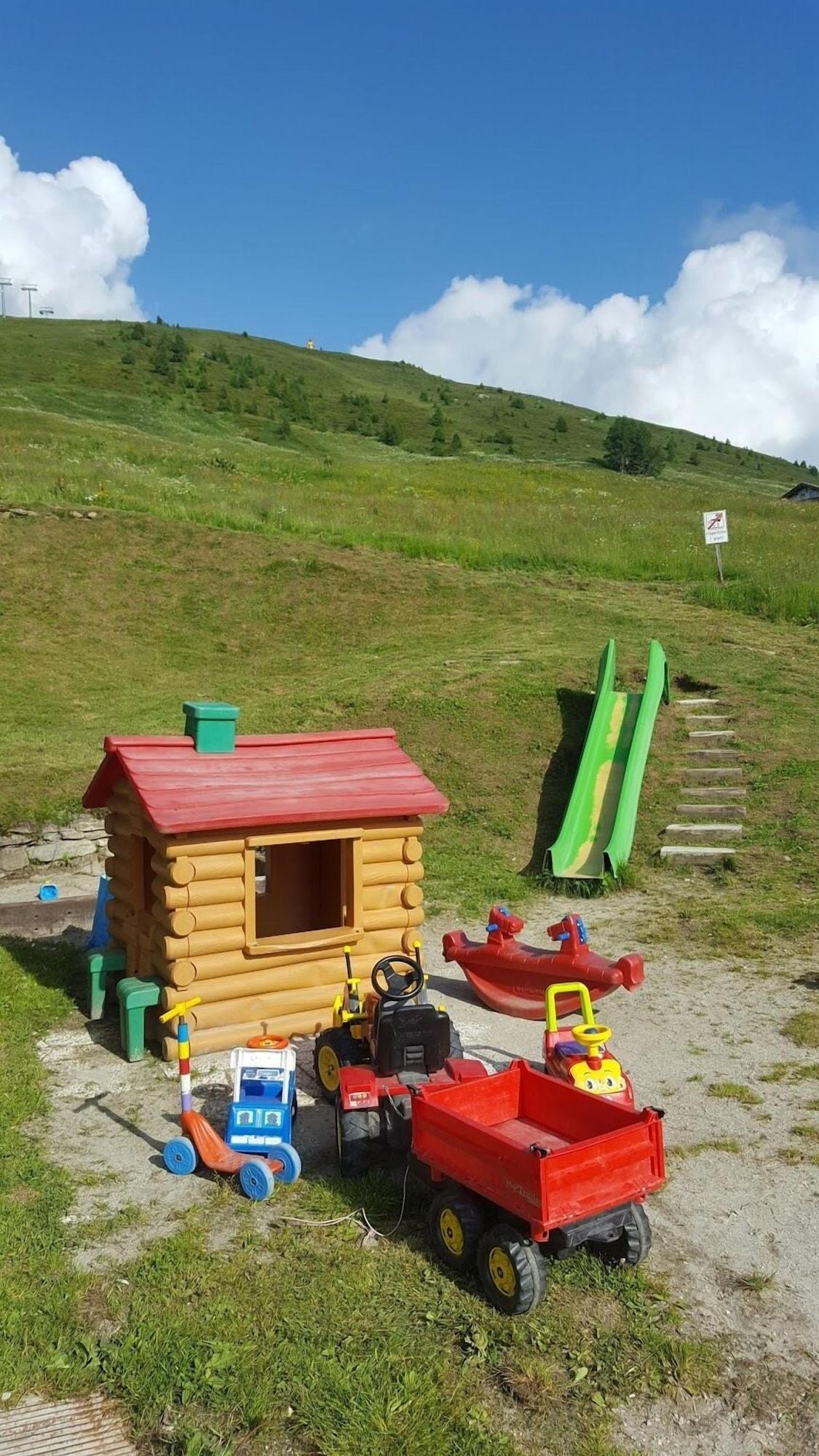 Instalaciones Recreativas Bucaneve