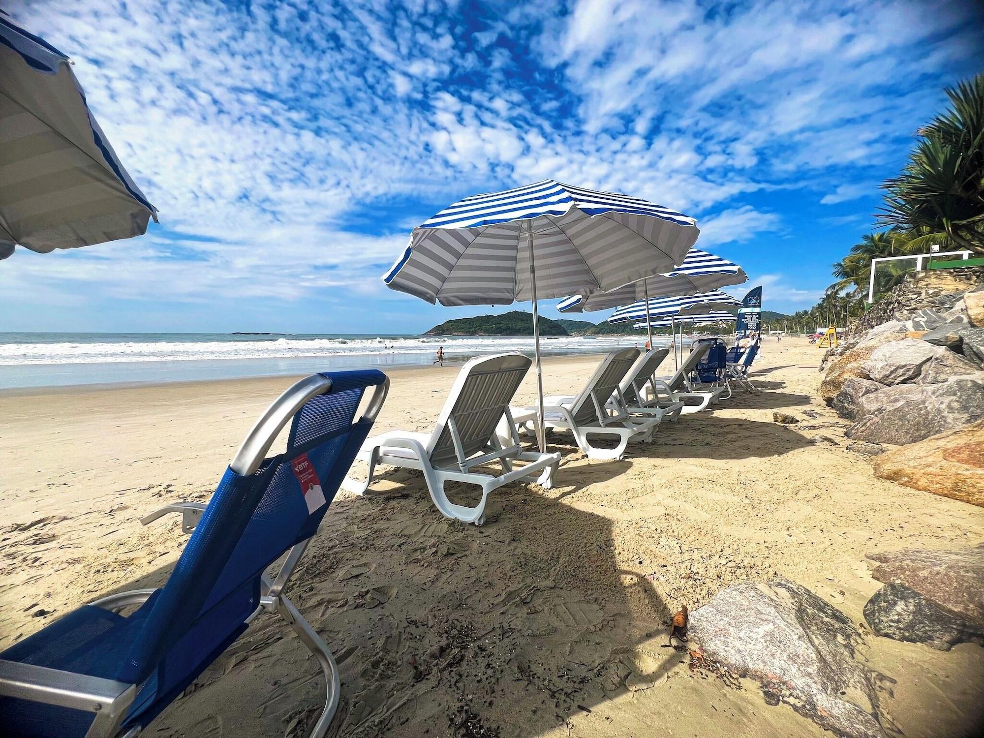 Playa 120 Hotel & Beach Club