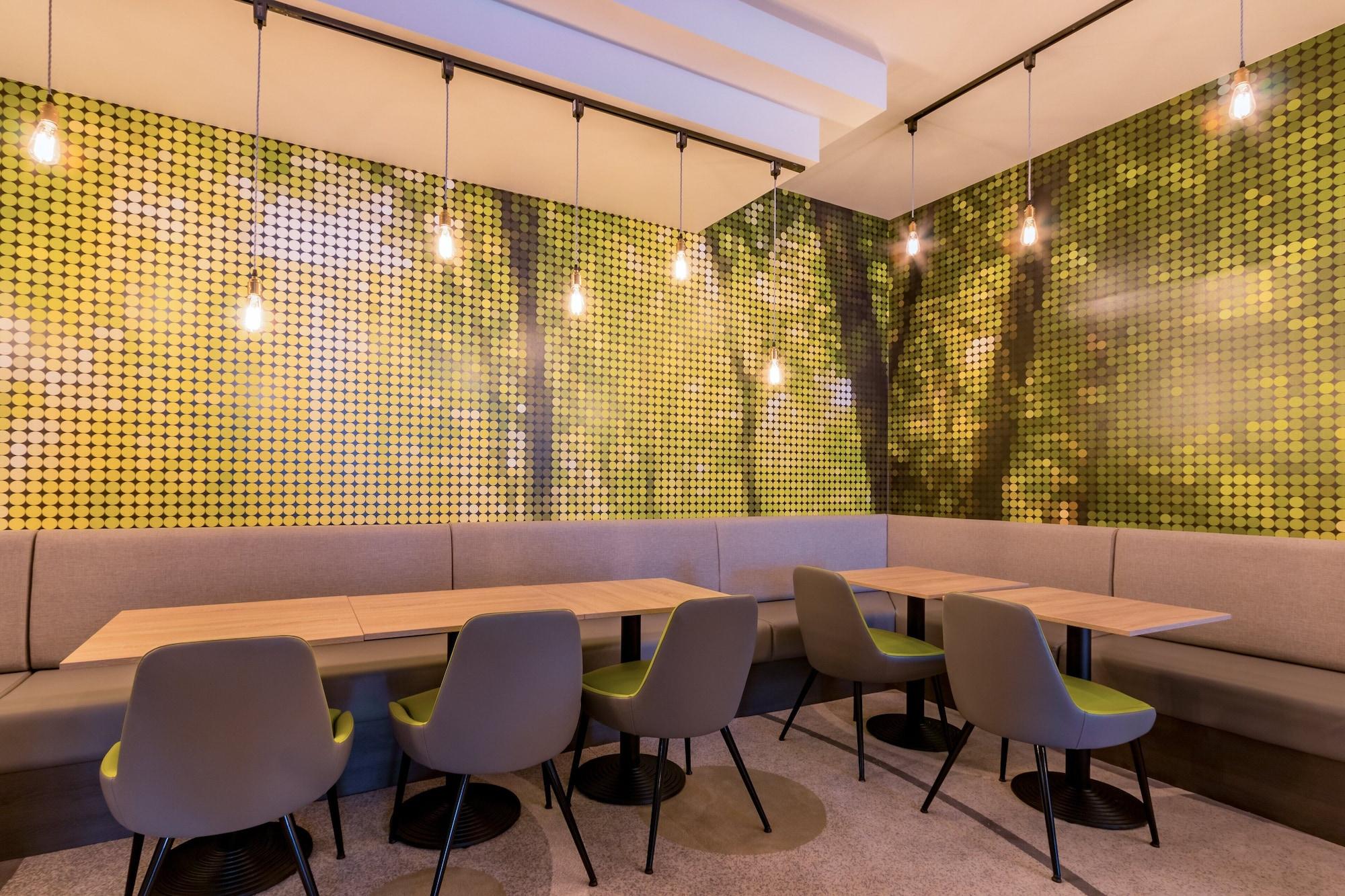 Restaurant Thistle Express London Luton