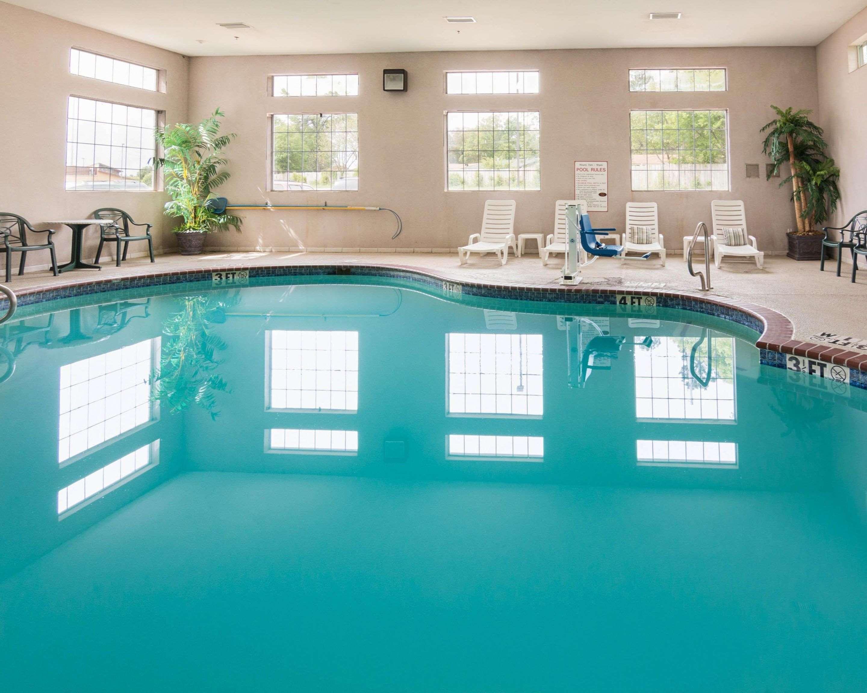 Vista Piscina Comfort Suites Texarkana Texas
